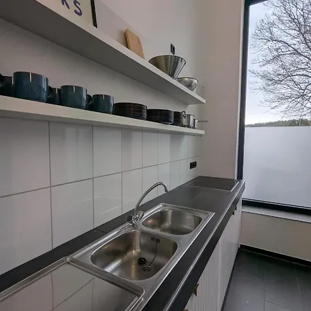 Pd23 Alte Feuerwache I 3min Cityhospital I 50m Supermarkt I Smarttv I P I Gemeinschaftskueche I Monteure I Kurzurlaub