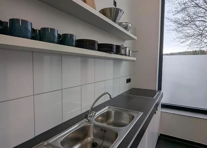 Pd23 Alte Feuerwache I 3min Cityhospital I 50m Supermarkt I Smarttv I P I Gemeinschaftskueche I Monteure I Kurzurlaub